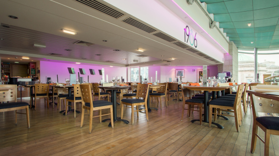 5 Famous Restaurants and Places to Eat in Aberdeen